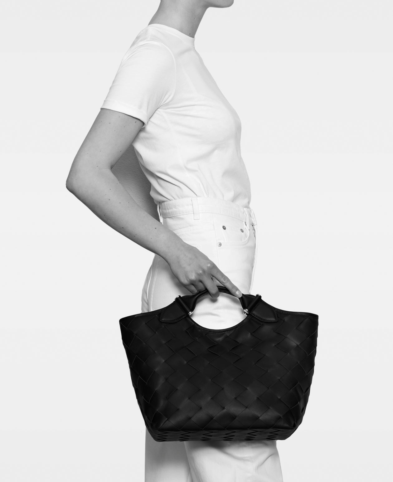 DECADENT COPENHAGEN JESSICA woven tote Totes Camel