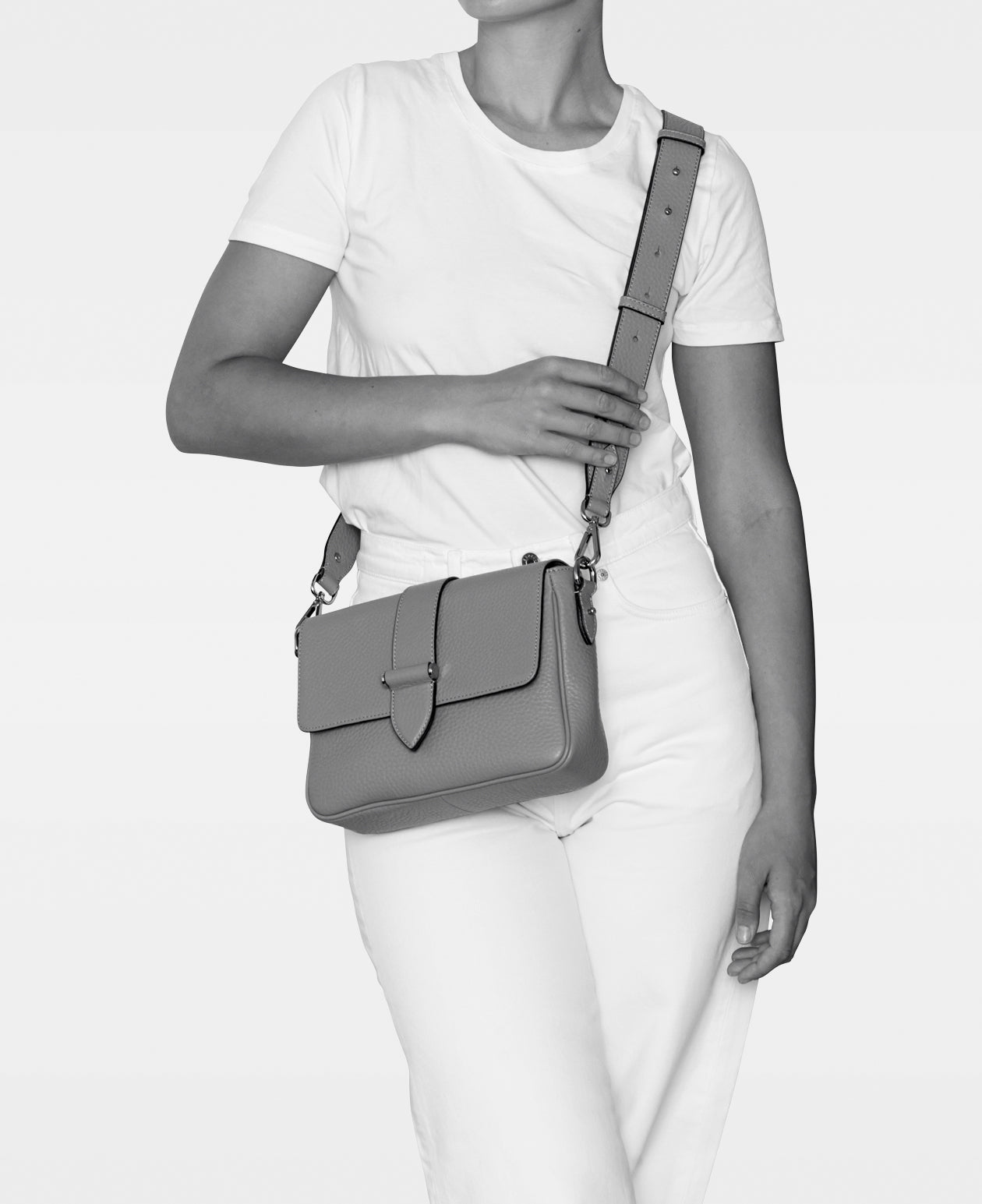 DECADENT COPENHAGEN NICKY crossbody bag Crossbody tasker Camel