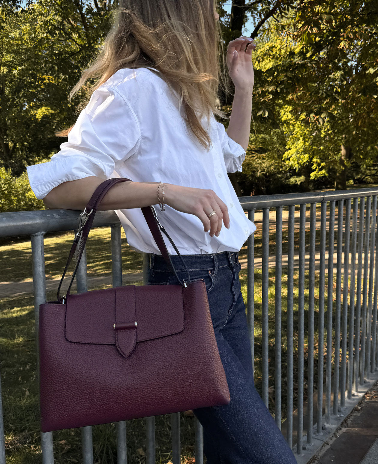 CATHRINE working shoulder bag - Bordeaux