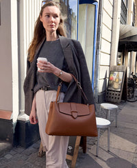 CATHRINE working shoulder bag - Cognac