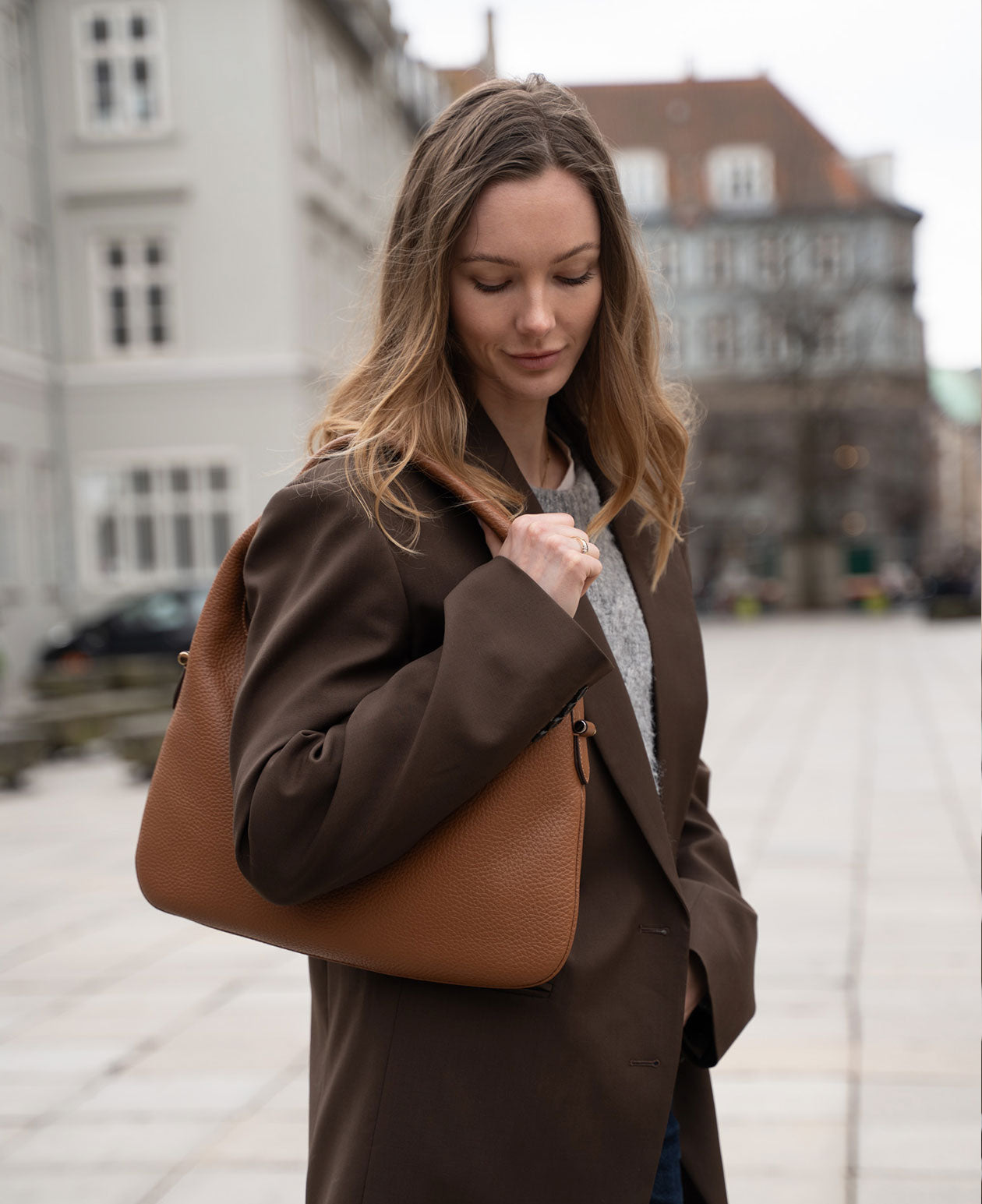 SOPHIA skuldertaske - Cognac