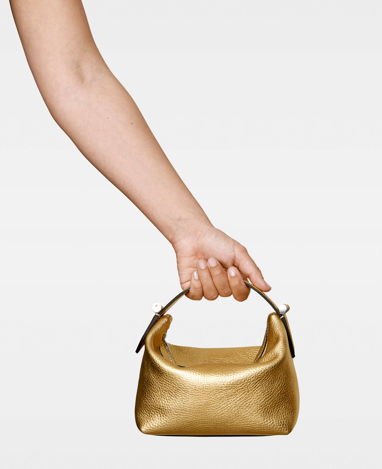 DECADENT COPENHAGEN CALLY box bag Håndtasker Gold Metallic