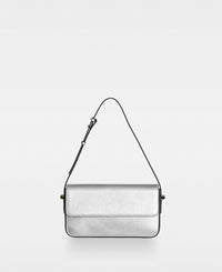 DECADENT COPENHAGEN HILDA small shoulder bag Skuldertasker Silver Metallic